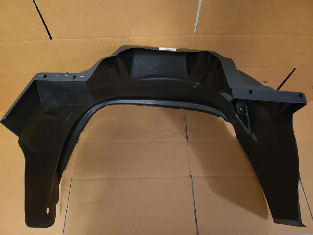 OEM GM Left and Right Fender Liners for a Trailblazer, Envoy, Rainier, or Bravada