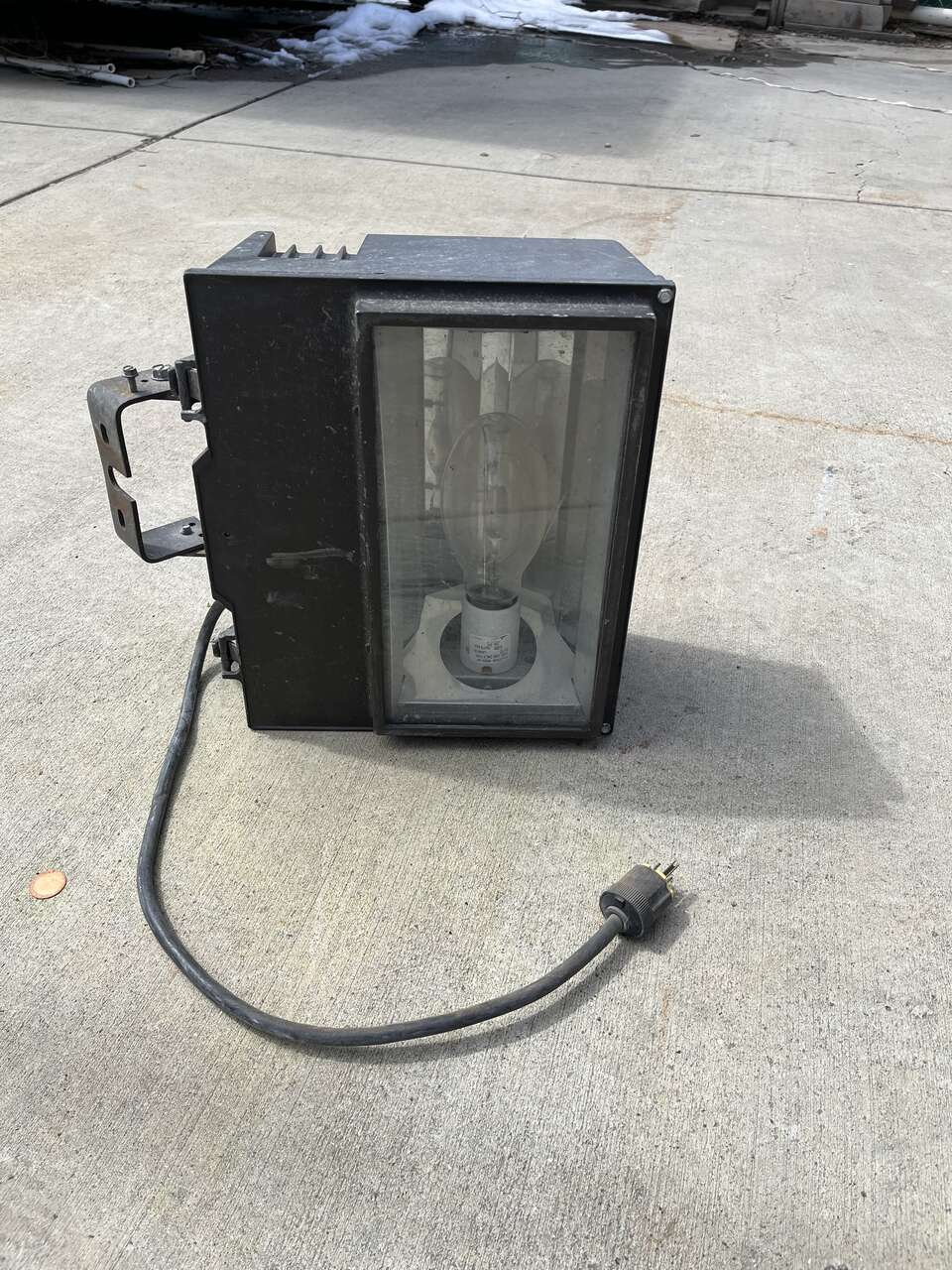 Large Outdoors Yard Light