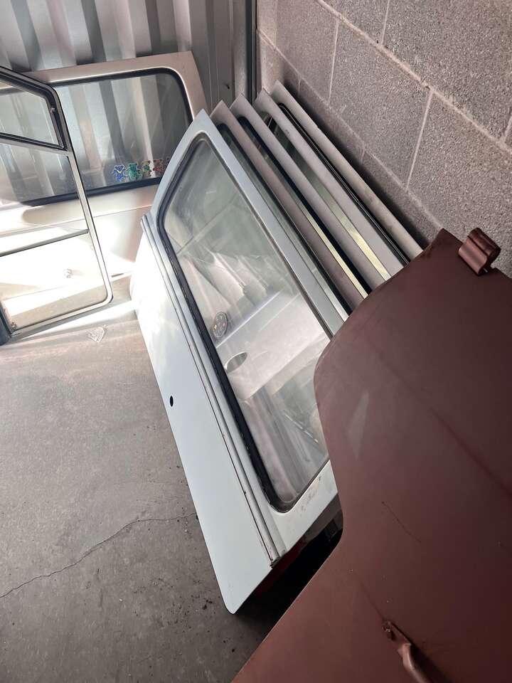 VW Bus (Split Window) Rear Hatch with Glass (Four 60's Lids - All With Glass)