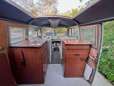 VW Bus 1967 Split Window Westfalia Campmobile Pieces