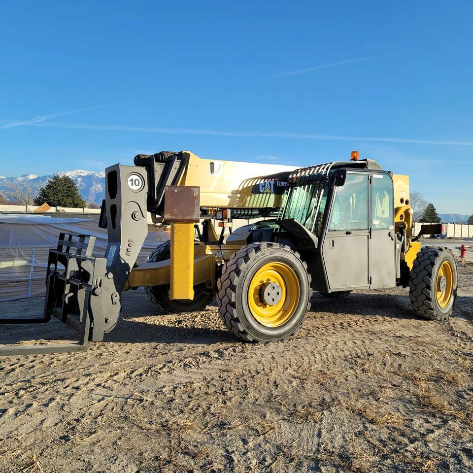 55 ft CAT 2016 10 K for rent