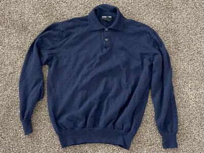 Size Extra Large, Three Button Lightweight Sweater