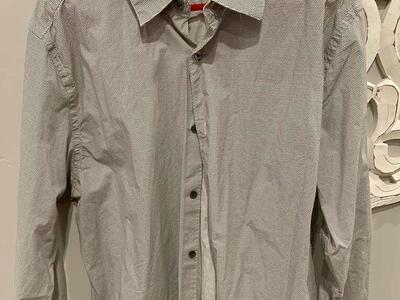 Gap Size XL Button Down Shirt Slim Fit