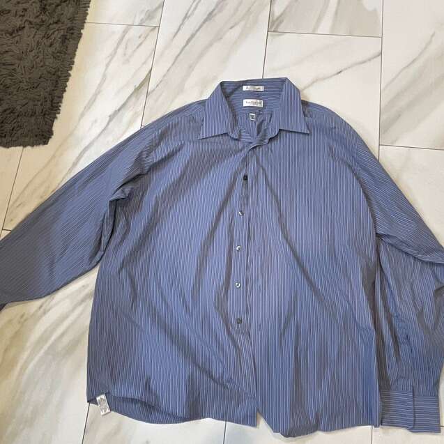 Size 18 36/37 Van Heusen Wrinkle Free Shirt