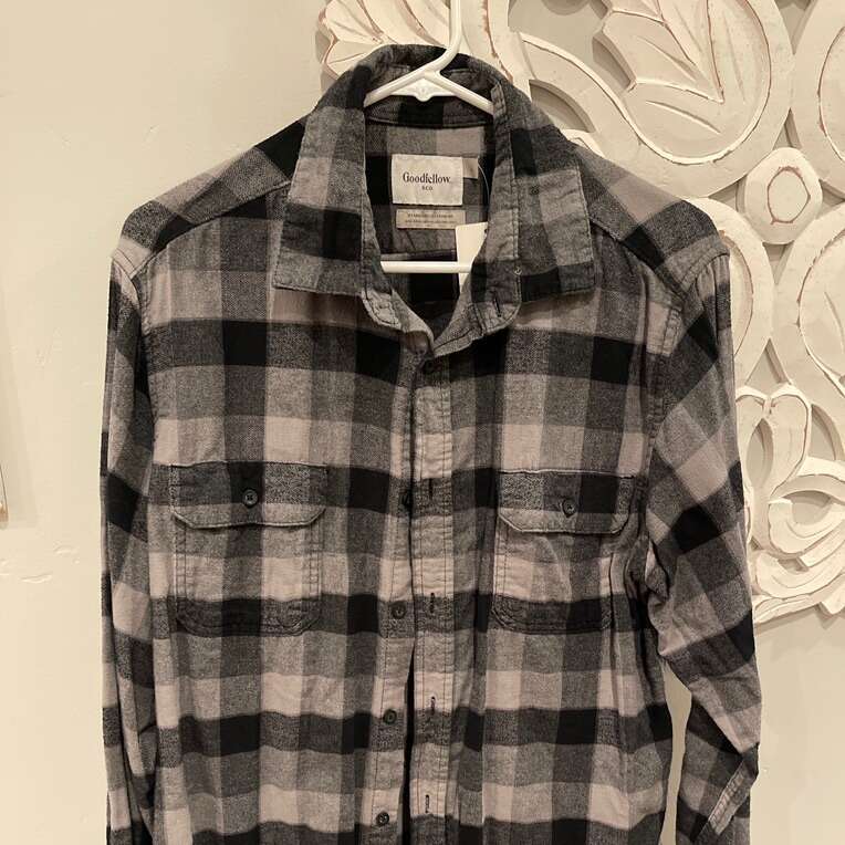 Goodfellow&co Size Large Flannel Button Down Shirt