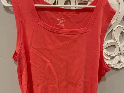Square Neck Size 2X Sleeveless Shirt
