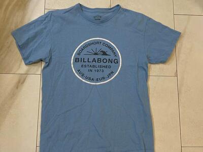 Billabong Size Medium T-Shirt