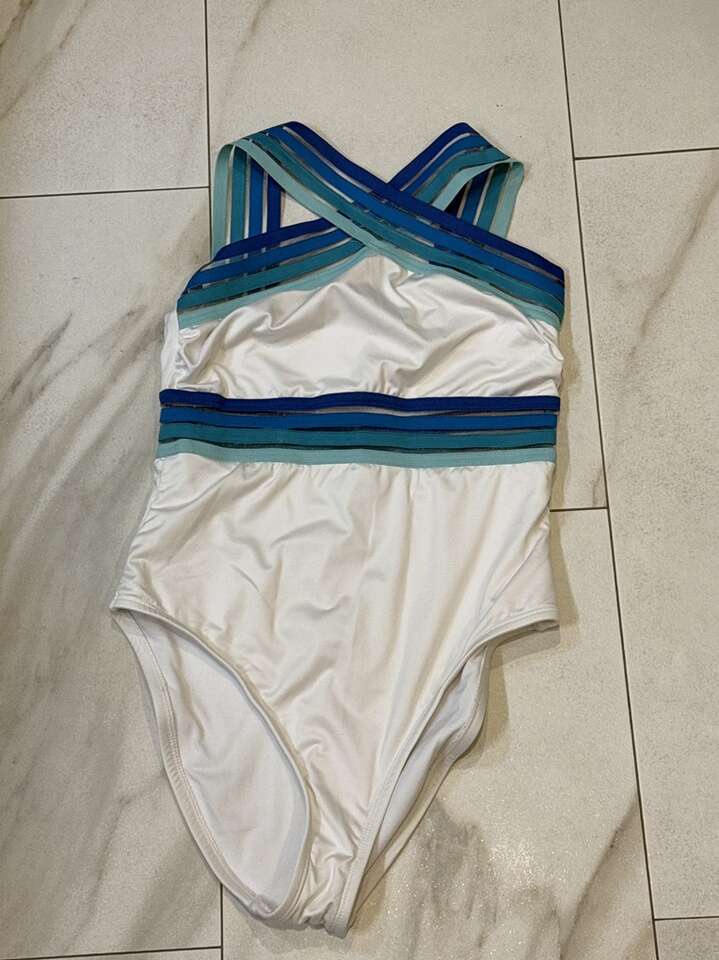 Size Small Kenneth Cole, Swimming Suit