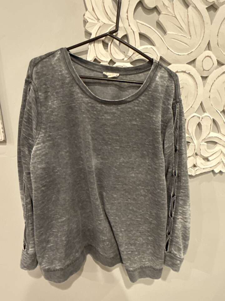 Size 2X Long Sleeve Weathered Looking Shirt