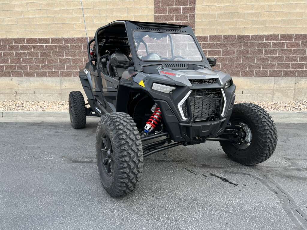 2019 RZR Turbo S *LOW MILES*