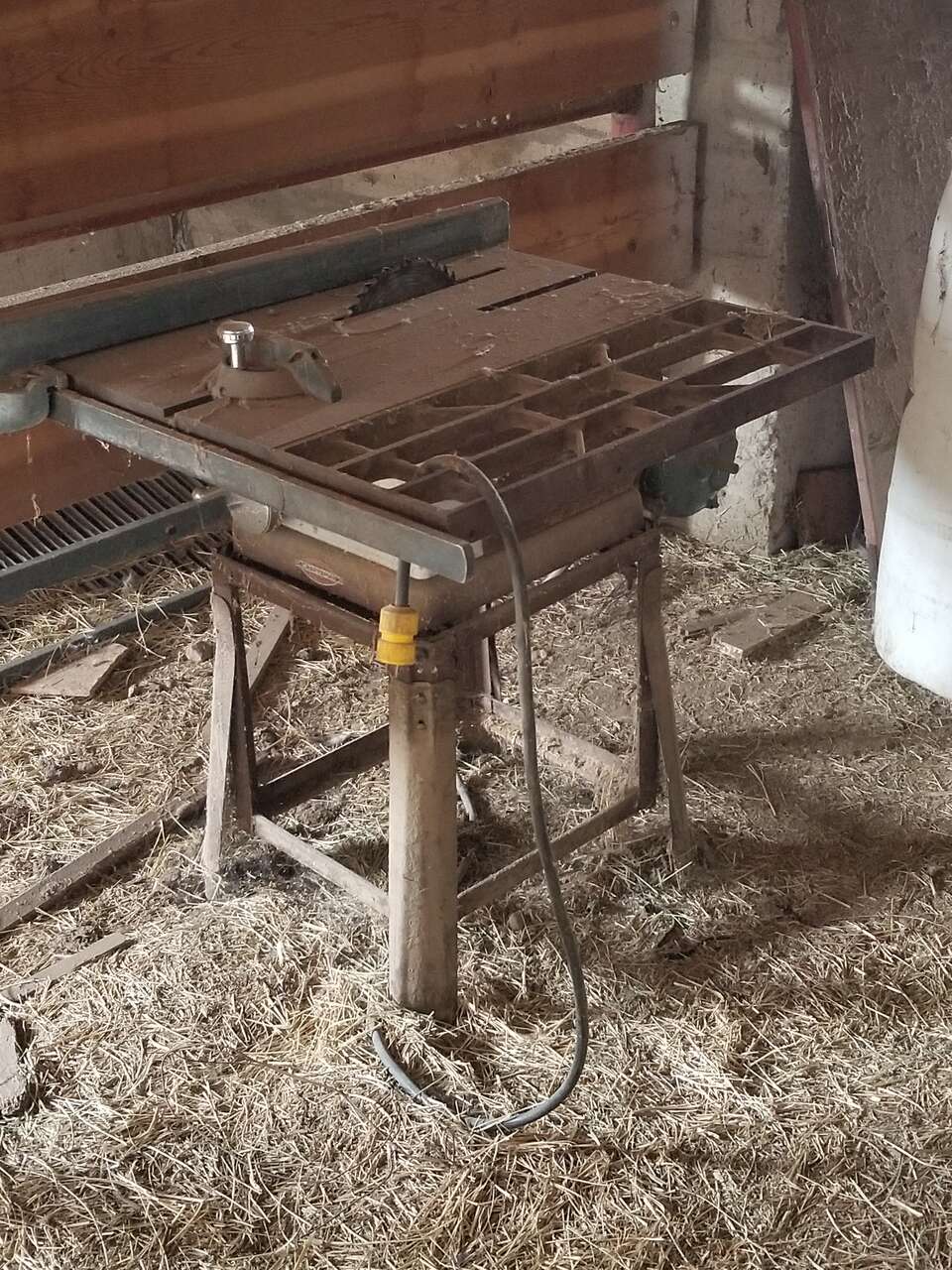 Table saw