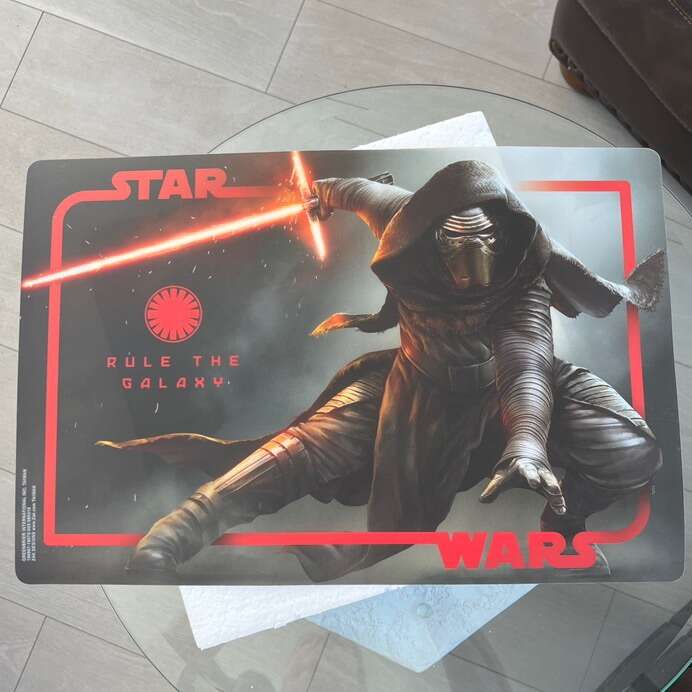 Star Wars Place Mat. Excellent Condition