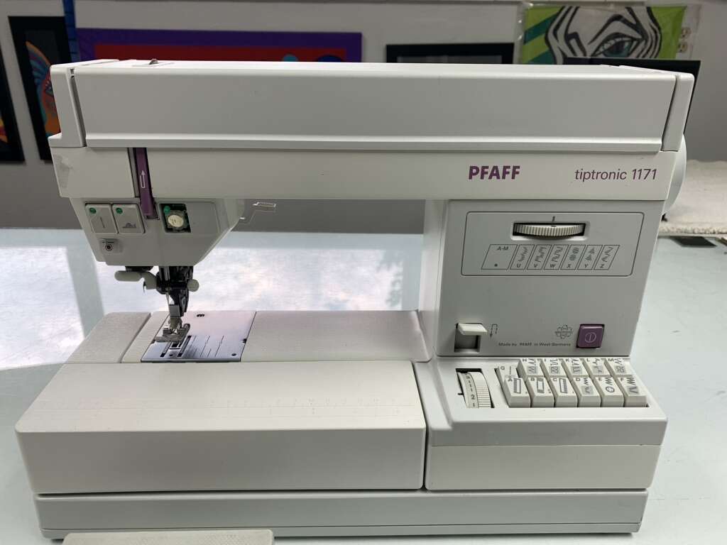 Wanted Pfaff 1171 Sewing Machine