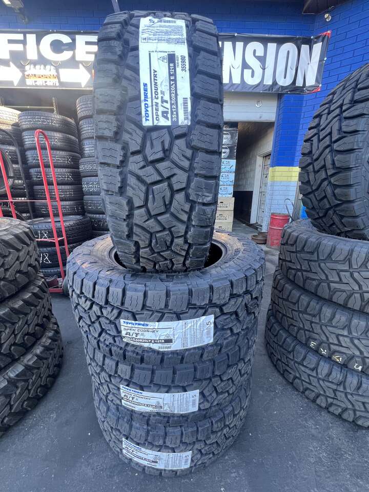 SET OF LT35X12.50R20 TOYO OPEN COUNTRY A/T3 LOAD RANGE E 10PLY ,WITH 55.000 MILES WARRANTY AWESOME DEAL