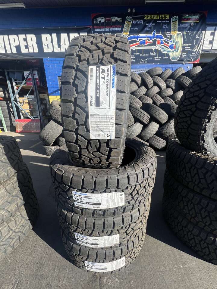 SET OF LT275/55R20 TOYO OPEN COUNTRY A/T LOAD RANGE E 10PLY ,WITH 55.000 MILES WARRANTY AWESOME DEAL