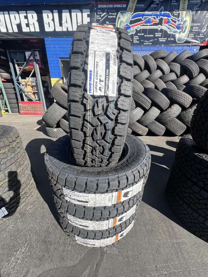 SET OF LT275/70R18 TOYO OPEN COUNTRY A/T LOAD RANGE E 10PLY ,WITH 55.000 MILES WARRANTY AWESOME DEAL