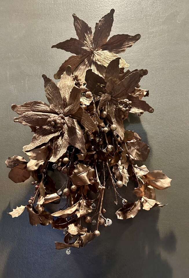 Practically Free Bronze Christmas Swag