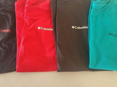 Columbia T-shirts size Large