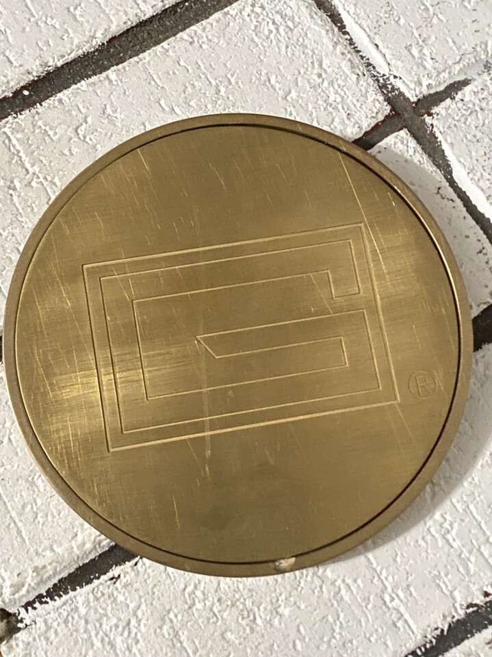 Volleyball locking Brass