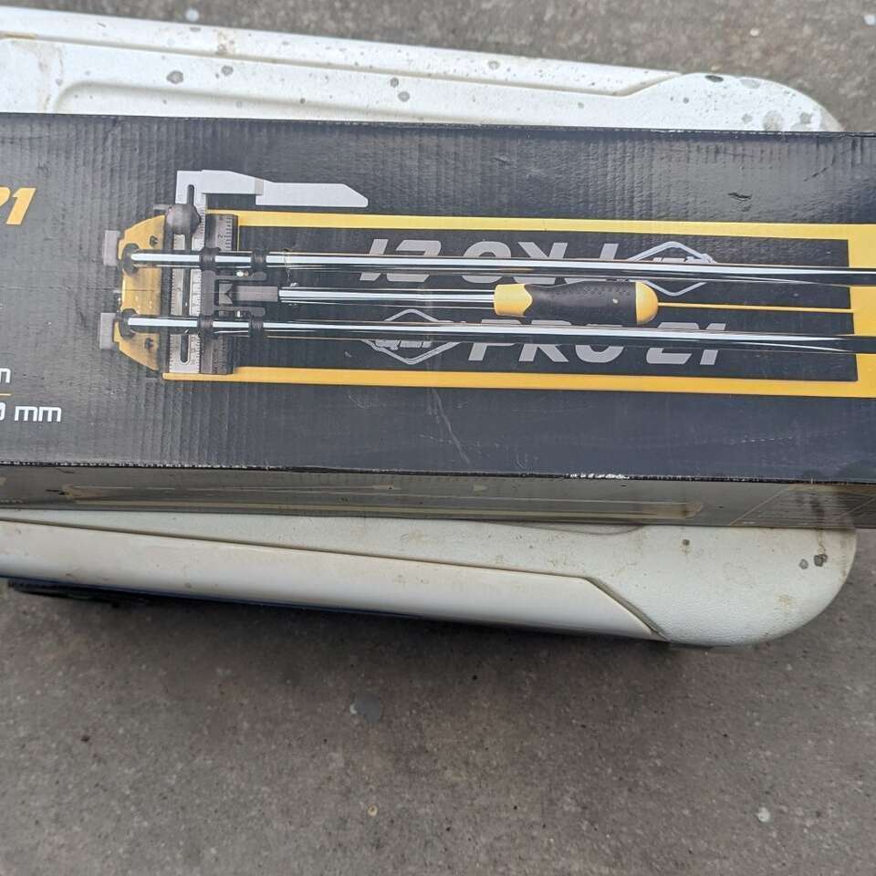 21" pro Tile cutter
