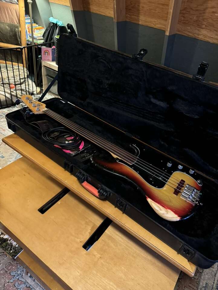 1978 Fretless Fender P Bass