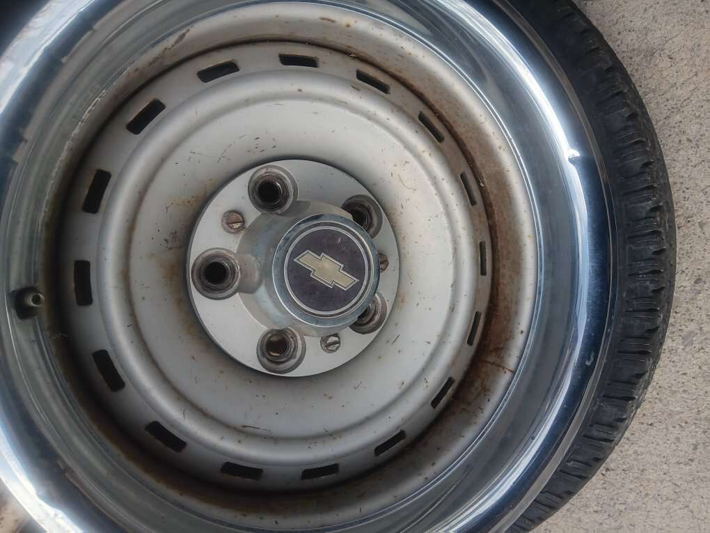 Set GM 4-15x6.5, 2- 15x8 5on5