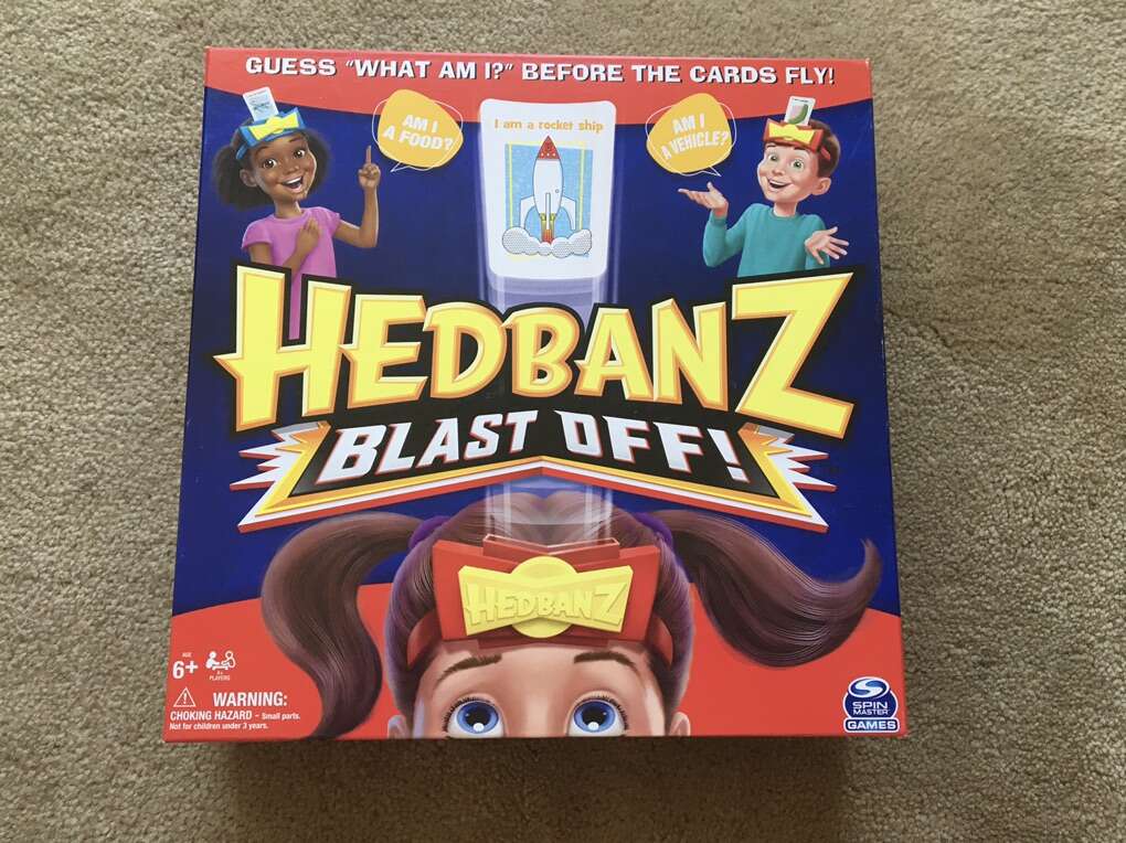 COMPLETE Hedbanz Blast Off Game