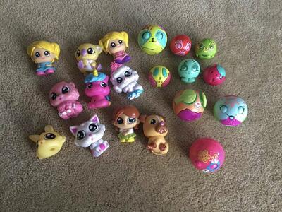 Lot of 19 Blip Collectible Toys Figures