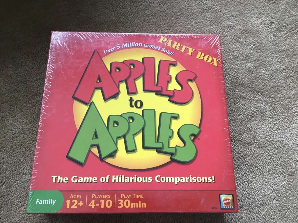 NEW Apples to Apples Game: Party Box