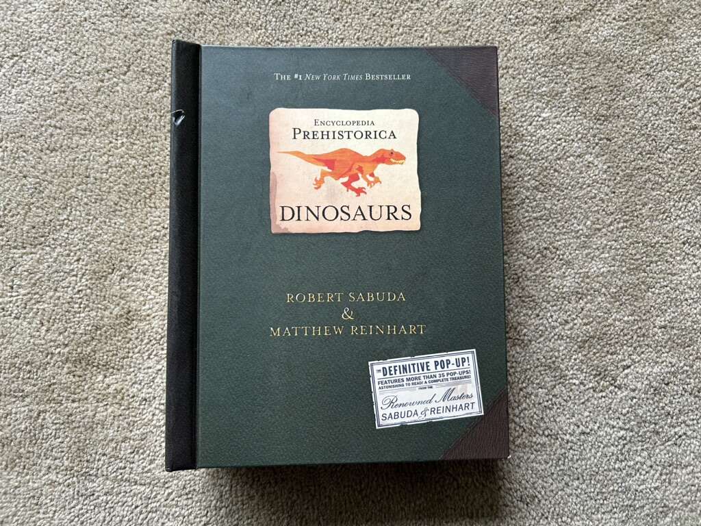 Dinosaurs Pop-up Book, by Robert Sabuda