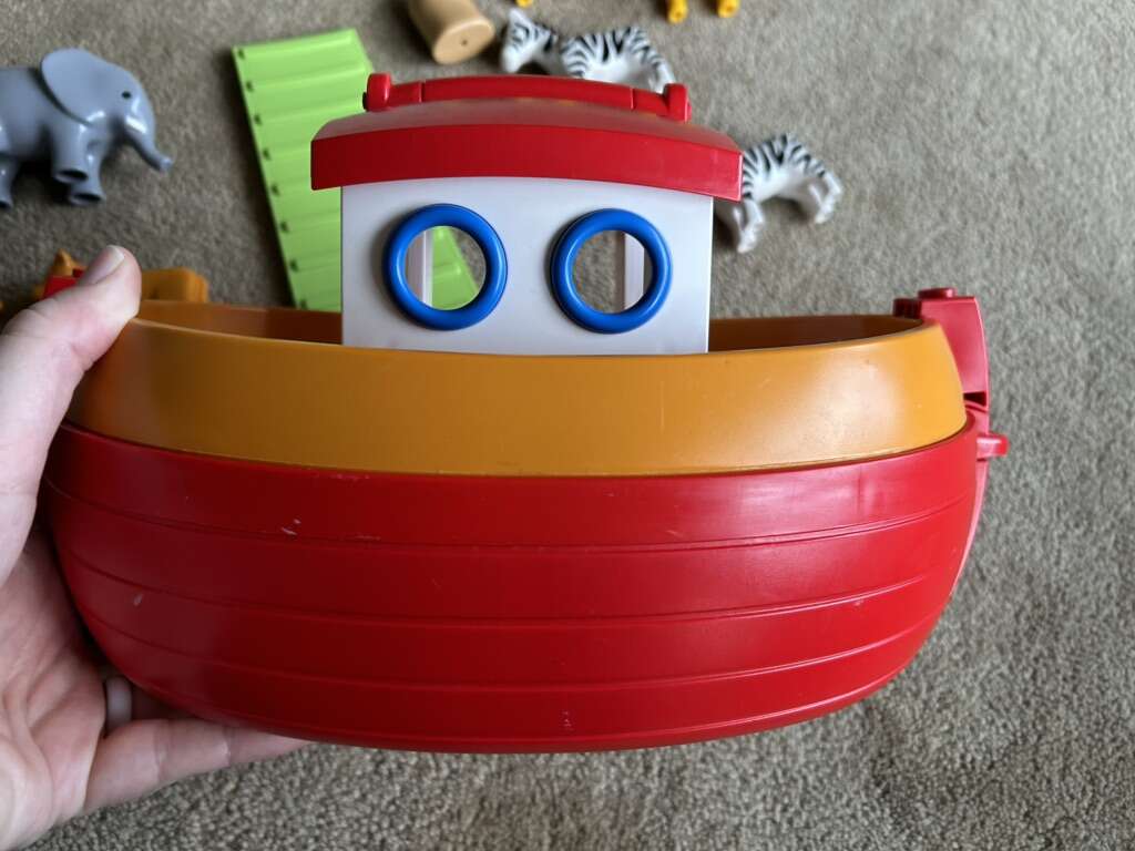 Main image 6