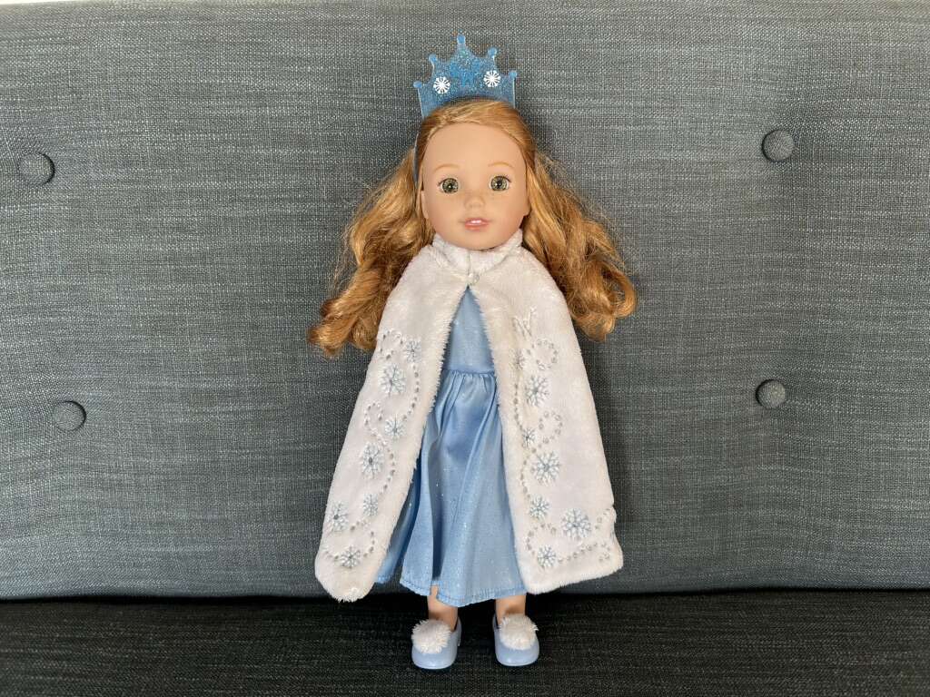 American Girl Wellie Wisher Willa Doll (Winter)