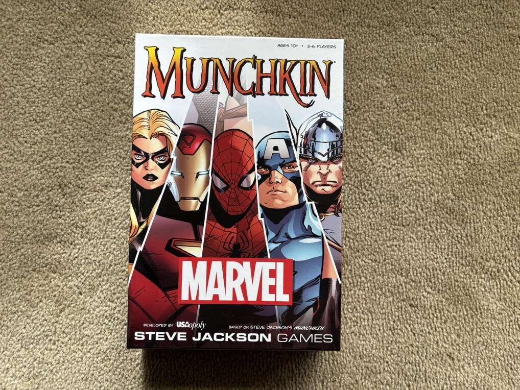 COMPLETE Munchkin: Marvel Game