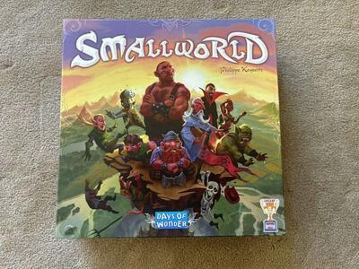COMPLETE Smallworld Board Game