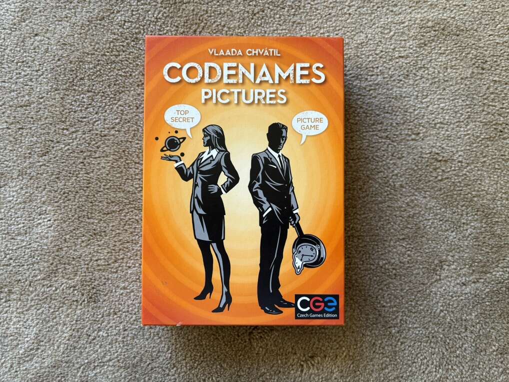 COMPLETE Codenames: Pictures Game