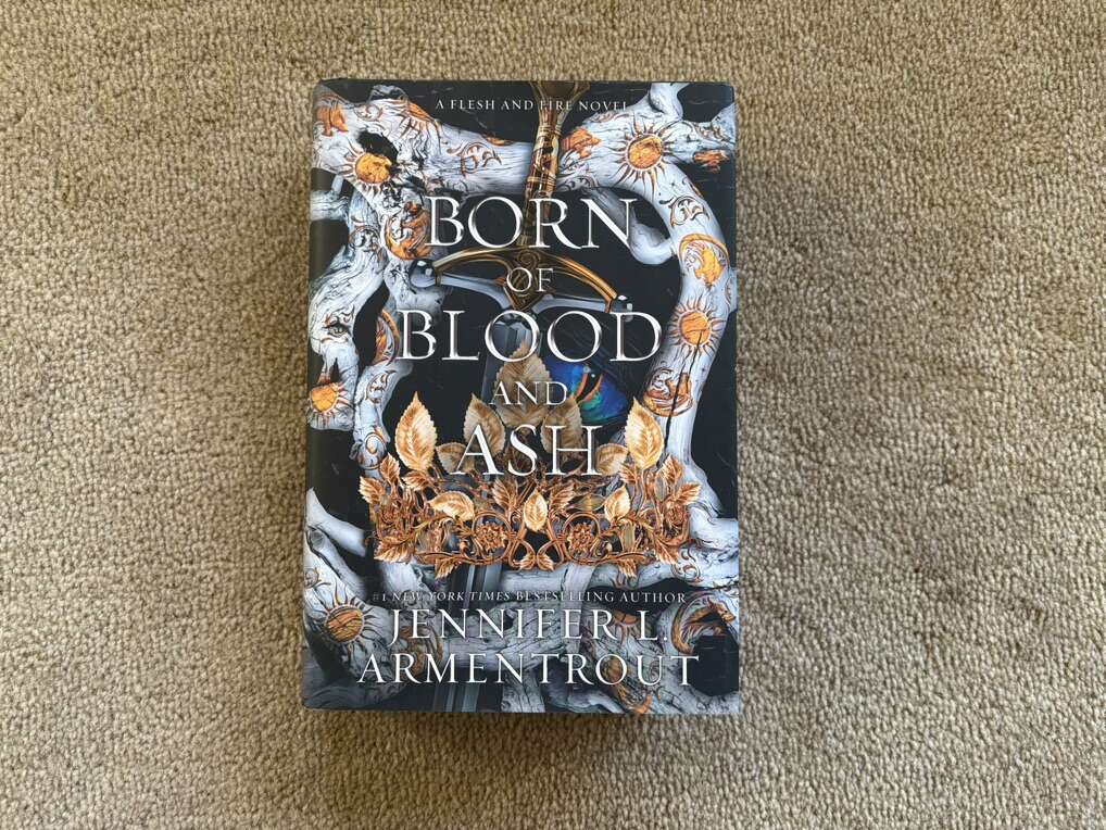 Born of Blood and Ash, by Jennifer Armentrout (hardcover)
