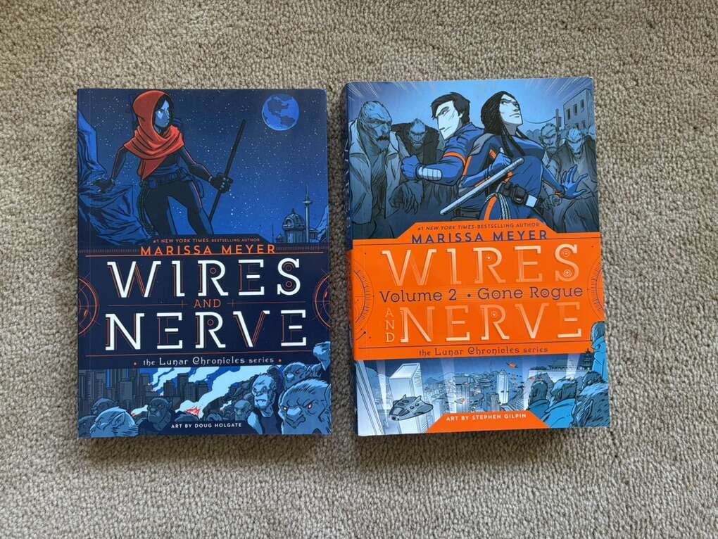 Wires and Nerve Graphic Novels, by Marissa Meyer