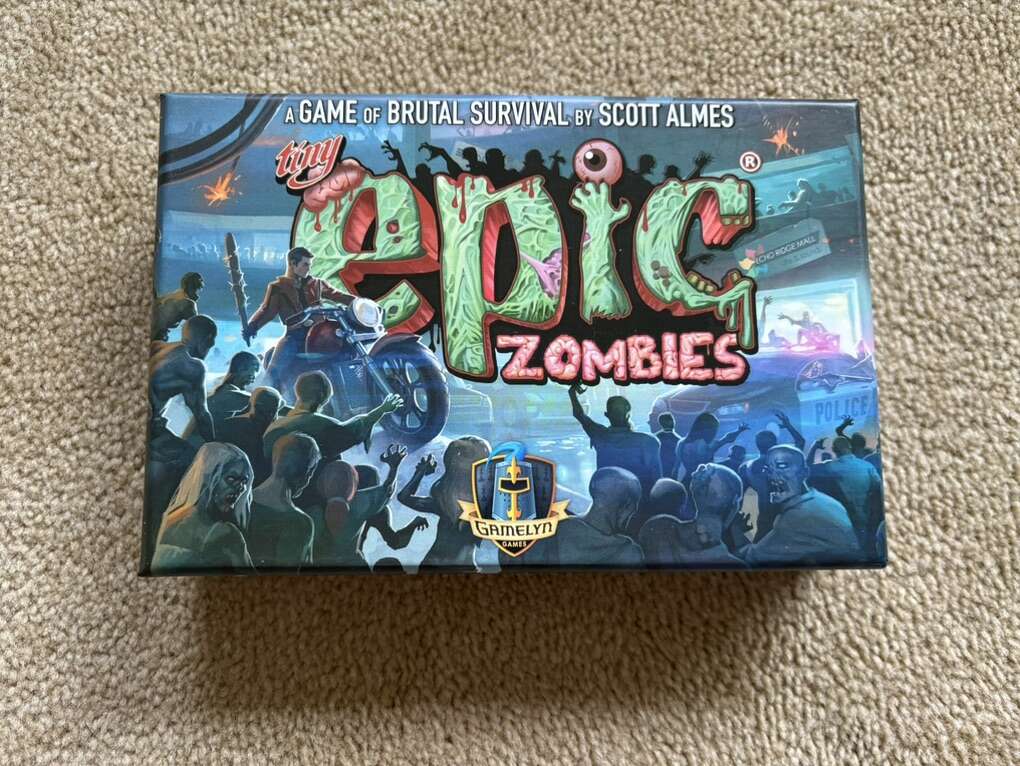COMPLETE Tiny Epic Zombies Game