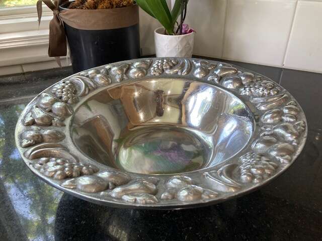 Old Town Imports PEWTER Fruit Edge Serving  Bowl (food safe)  $20