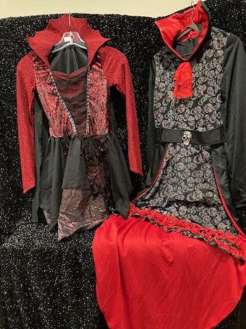 Spirit Halloween Child VAMPIRE (VAMPRESS) Set    $20 each