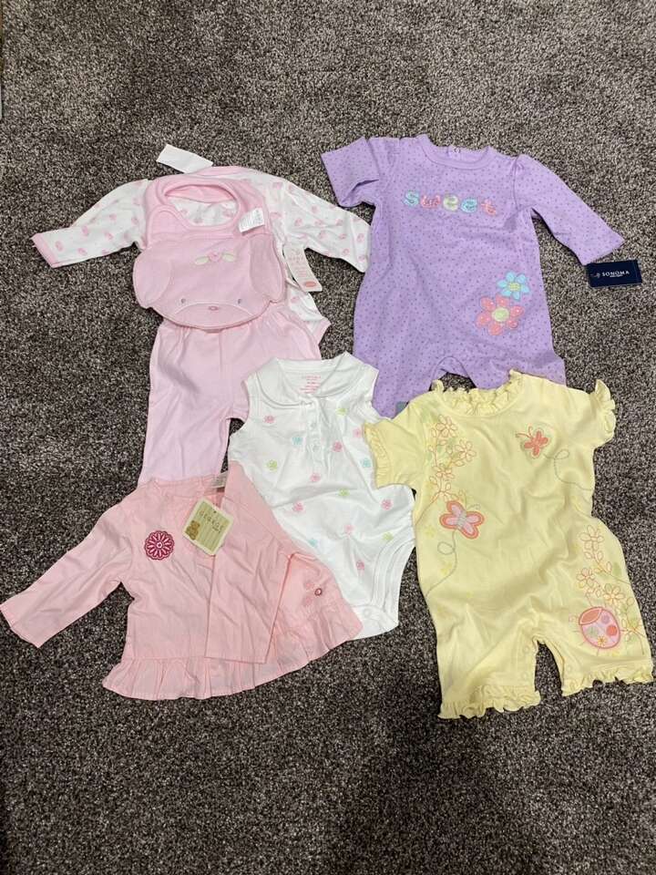 NEW Lot Of 5 0-3 Months Girls Clothing