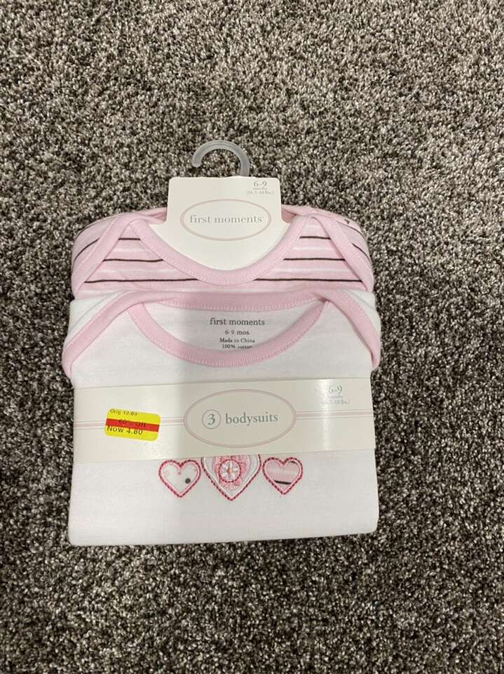 NEW Pack of 3 Bodysuits 6-9 Months