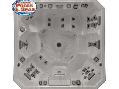 LUCKY DUCK SALE! - SWIM SPA, POOL, SAUNA, COLD PLUNGE, HOT TUB