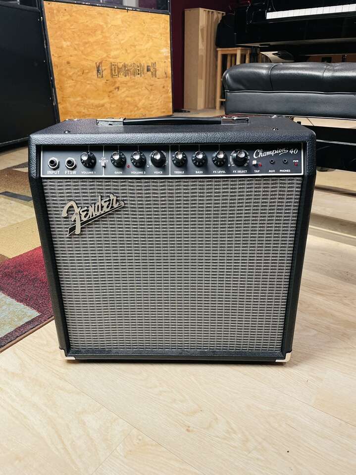 Like-New Fender Champion 40 Guitar Amp