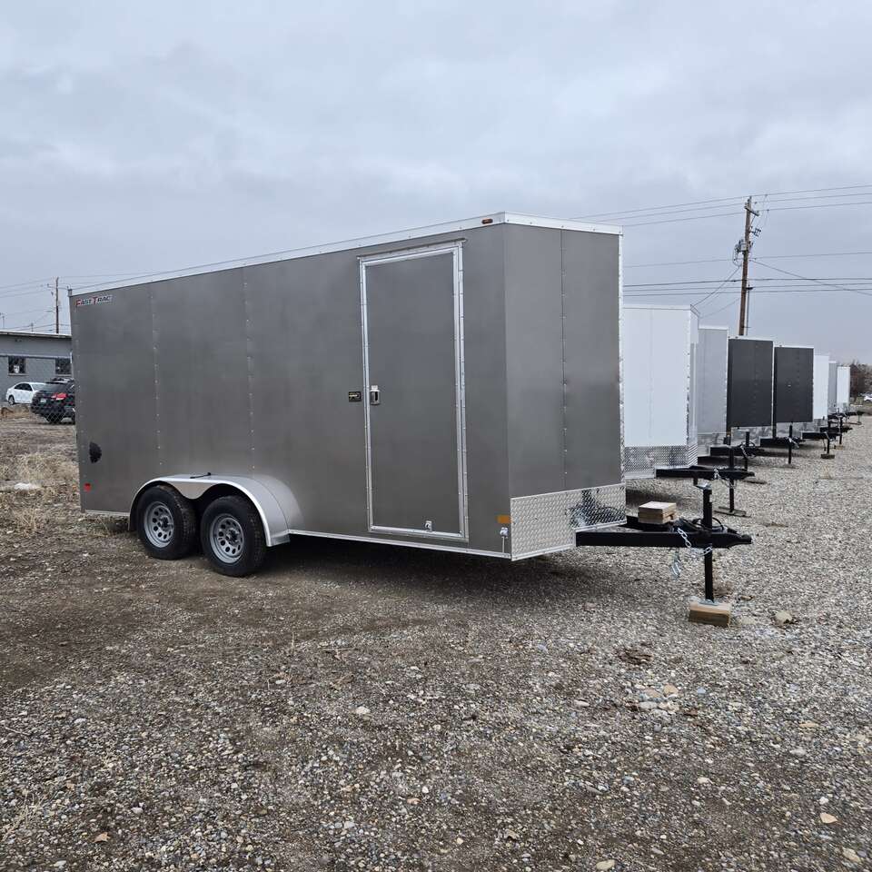 2025 WELLS CARGO DELUXE 7X16 ENCLOSED TRAILER 16