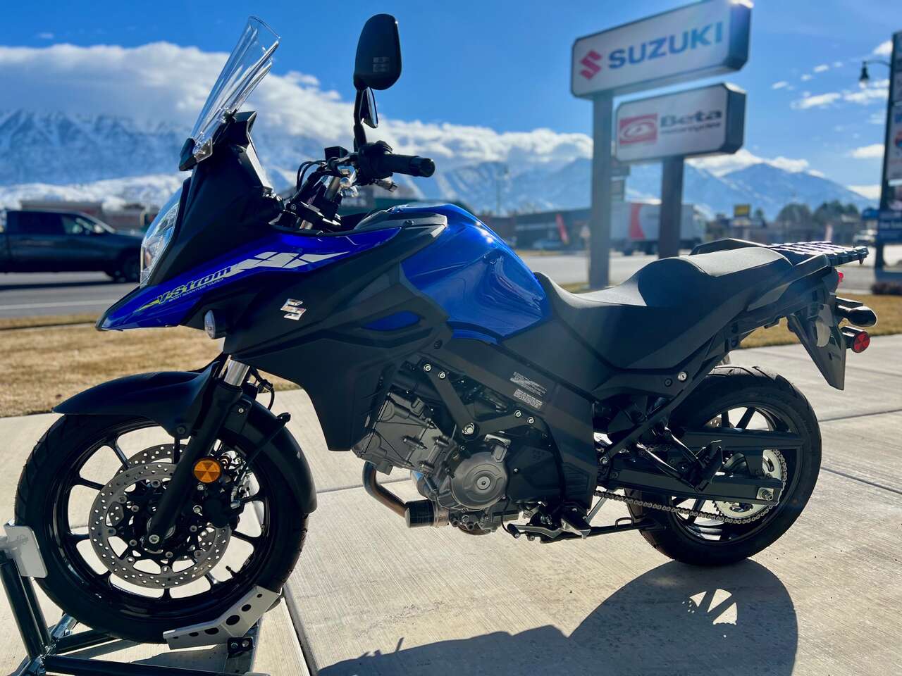 2023 SUZUKI V-STROM 650 ABS