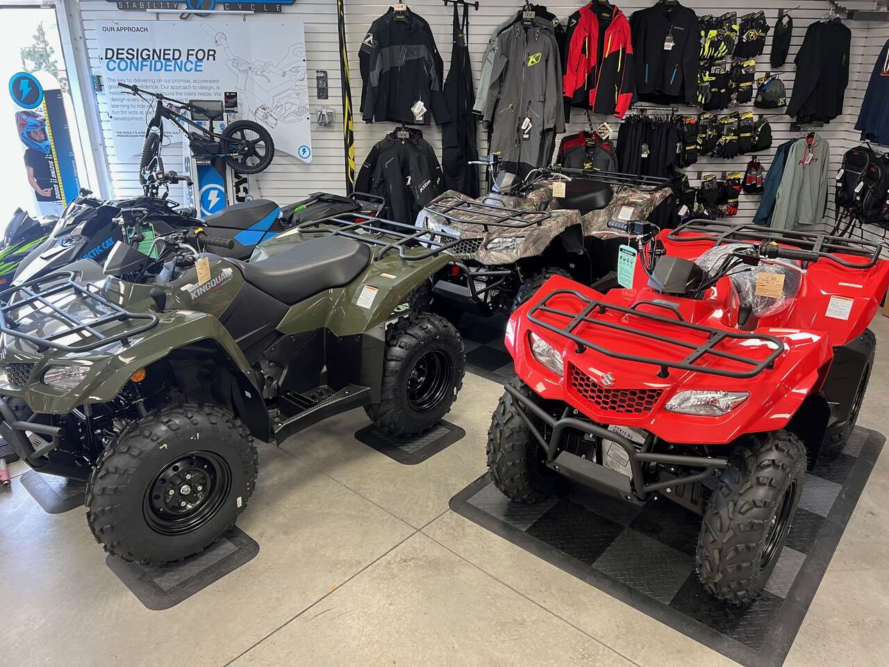 2024 SUZUKI KING QUAD 400 ASI RED / GREEN / CAMO