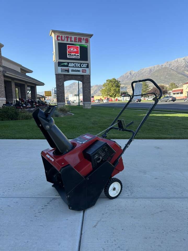 Used Toro Snowblower (Model 38185)