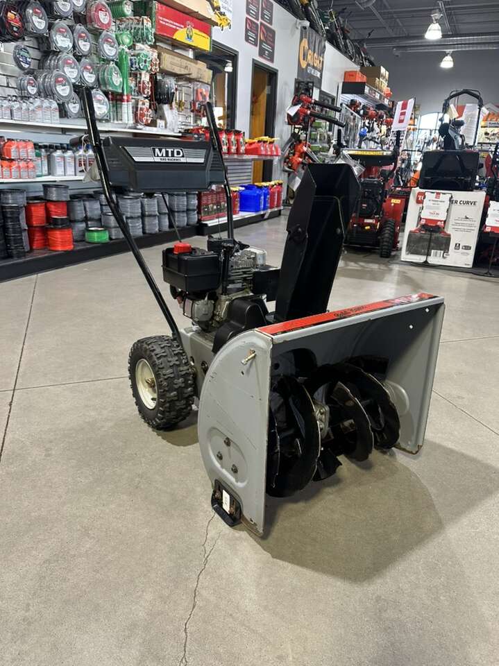 Used MTD 2 Stage Snowblower Gold Series