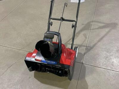 Toro Electric 18 Power Curve Snowblower